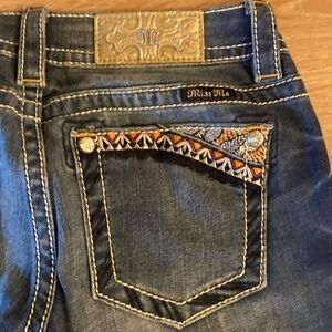 Miss Me Signature Boot Jewel Women’s Size 27 | Embezzled Thick Stitch Aztec